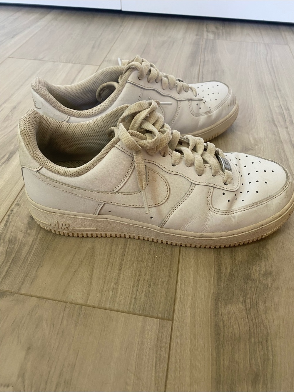 Nike Kids Beige/Tan Low-Top Sneakers